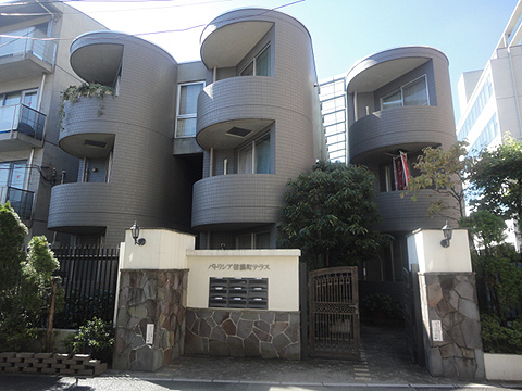 パトリシア信濃町テラス